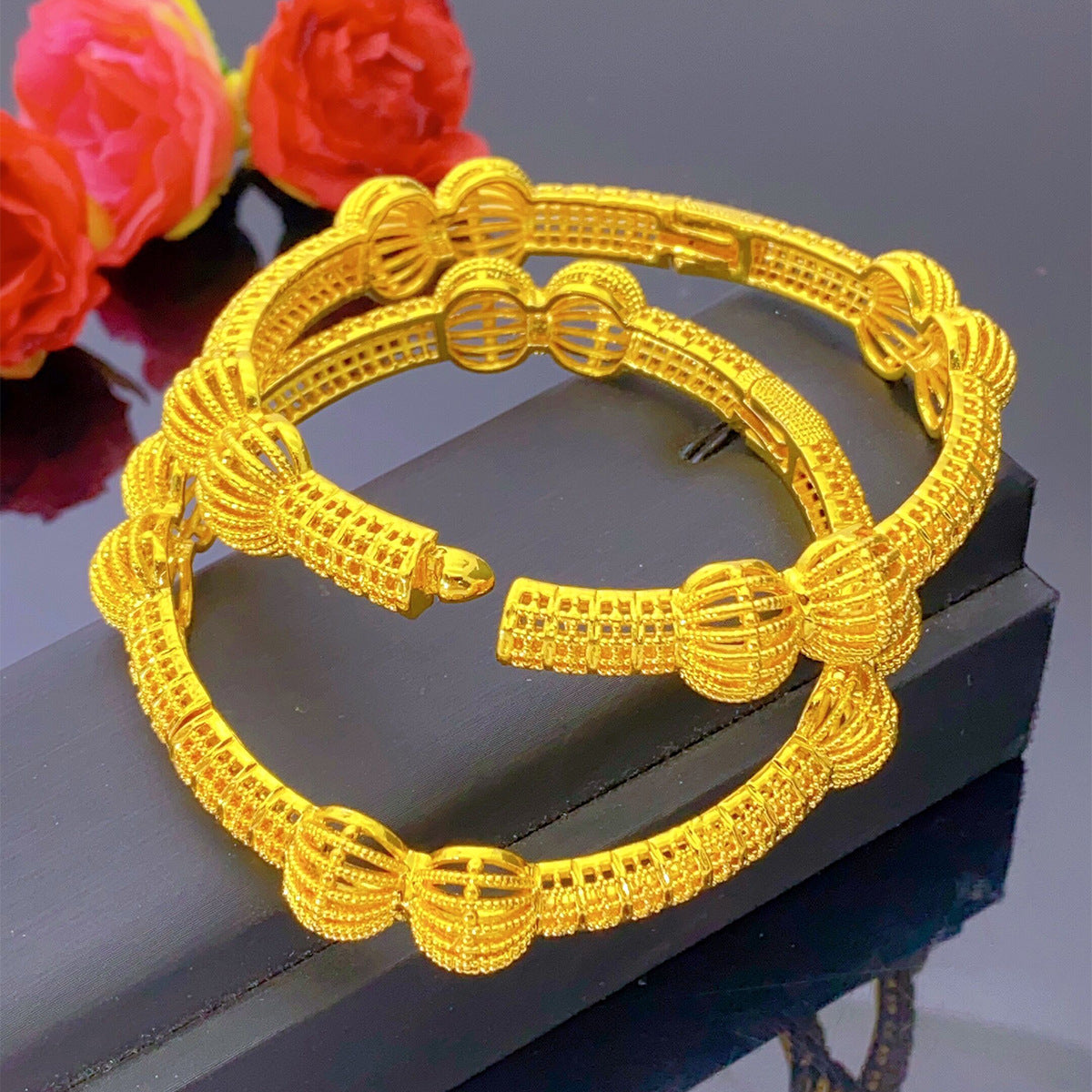 Renevo Vietnam Placer Gold Ancient Hollow Wedding Bracelet Dubai Middle East 24K Gold Plated Buckle Bracelet Jewelry