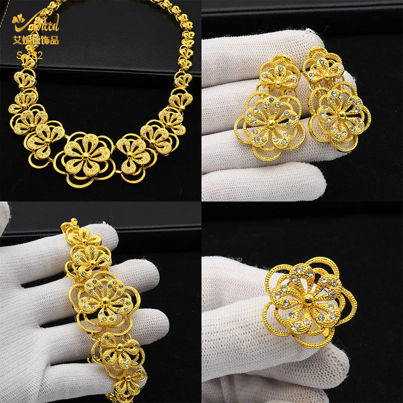 Renevo 24K Gold Dubai Hot Bridal Four-Piece Set Flower Jewelry African Alloy Necklace Bracelet Earrings Ring