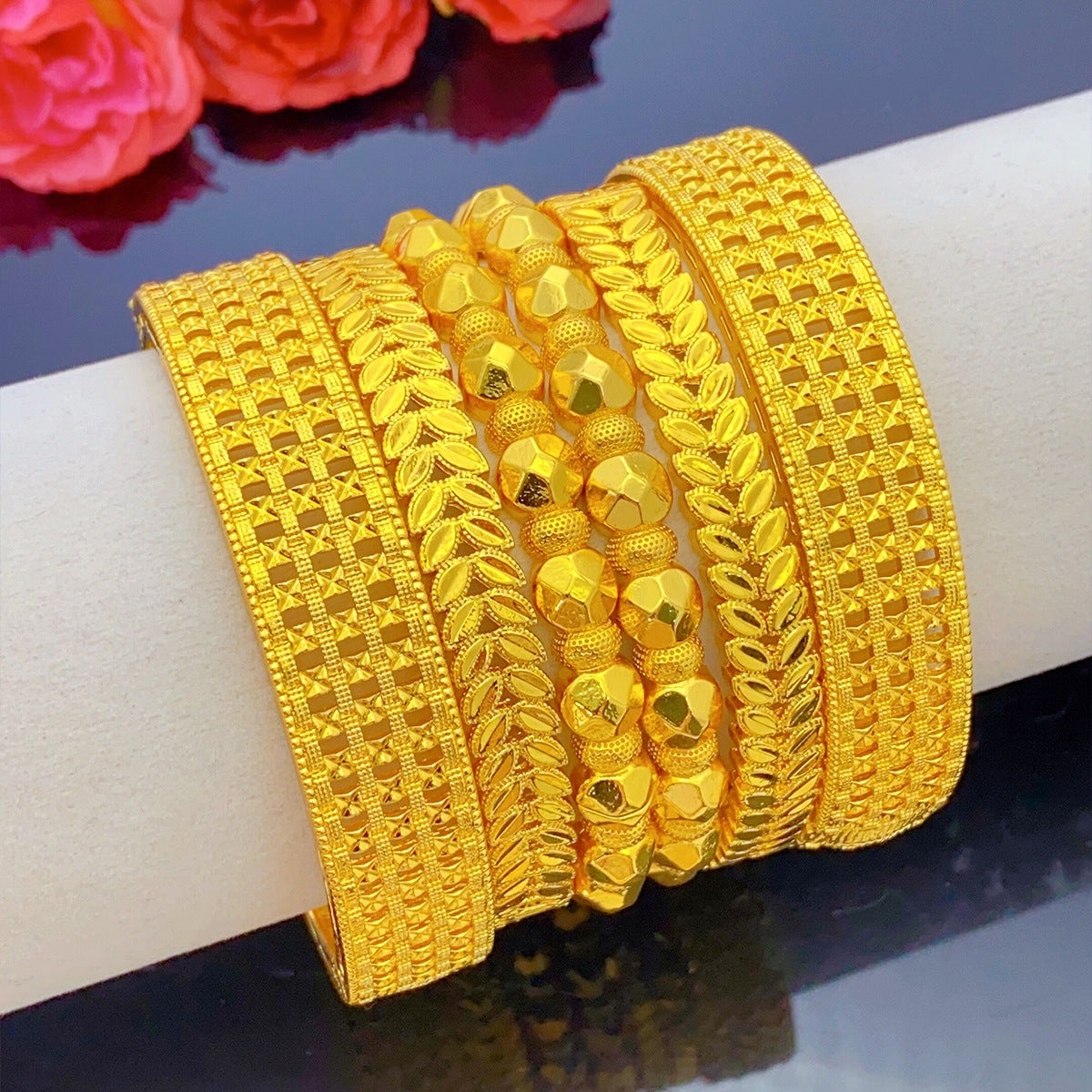 Renevo Dubai Bride 24K Hollow Alloy Open-Ended Bracelet Vietnam Placer Gold Women's Wedding Bracelet in Stock