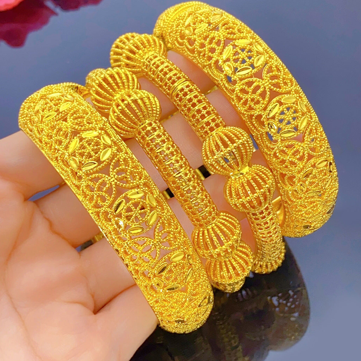 Renevo Vietnam Placer Gold Ancient Hollow Wedding Bracelet Dubai Middle East 24K Gold Plated Buckle Bracelet Jewelry