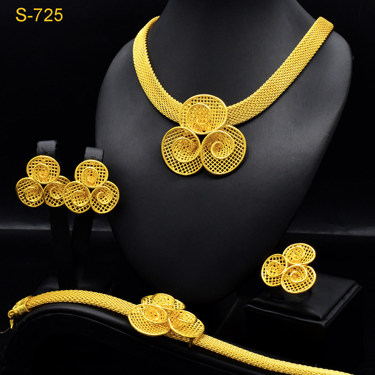 Renevo Hot Sale Fashion Ornament Nigeria Banquet Necklace Earring Bracelet Four-Piece Ring Set in Stock Lot