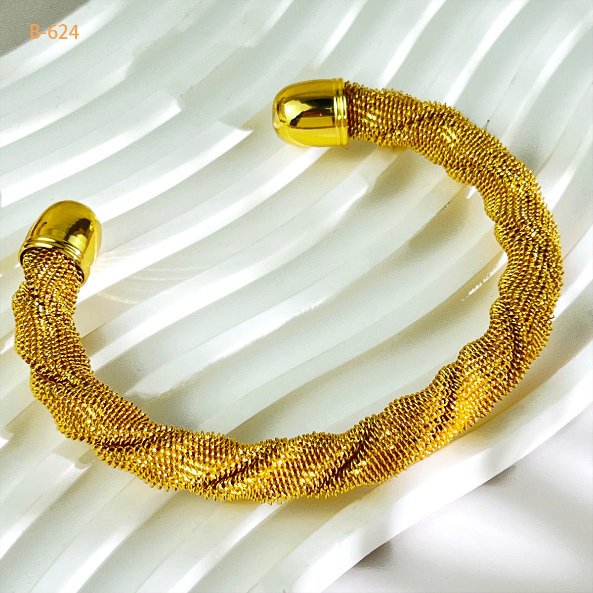 Renevo Dubai Bridal Women's Wedding Bracelet 24K Gold Plated Coil Mesh Alluvial Gold Bracelet Non-Fading in Stock Pin