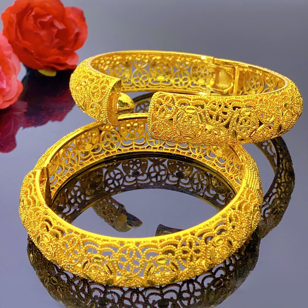 Renevo Vietnam Placer Gold Ancient Hollow Wedding Bracelet Dubai Middle East 24K Gold Plated Buckle Bracelet Jewelry