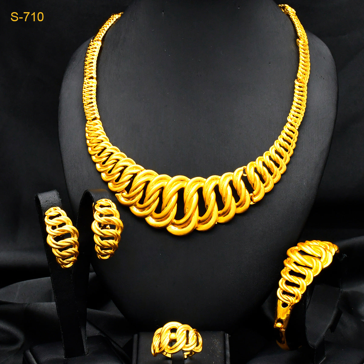 Renevo African Gold Jewelry Suit Women's Dubai Bridal Ornament Necklace Bracelet Earrings Four-Piece Ring Set in Stock Lot