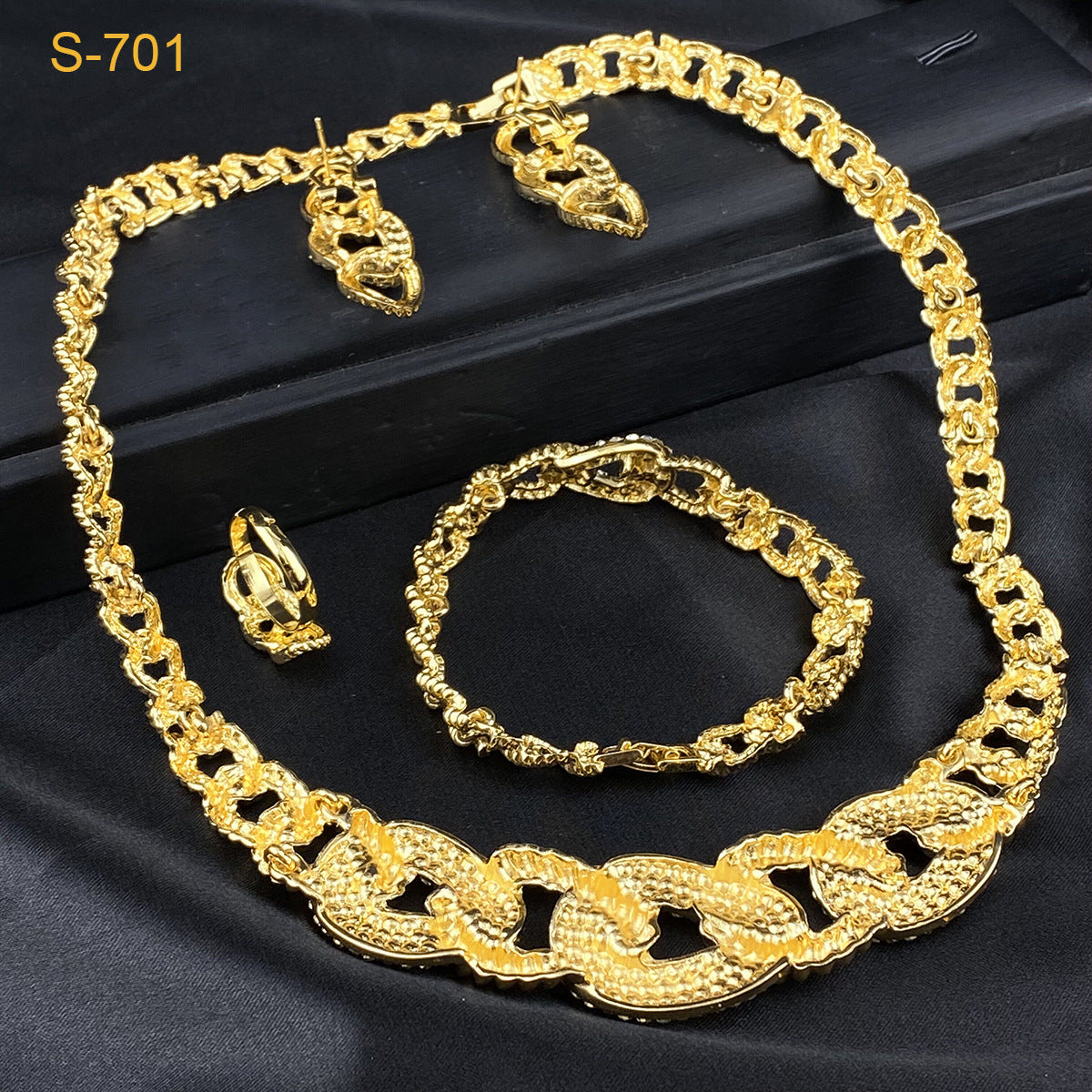 Renevo 24K Gold Dubai Bridal Necklace Earring Bracelet Ring Indian Nigeria Middle East Necklace Suit Lot