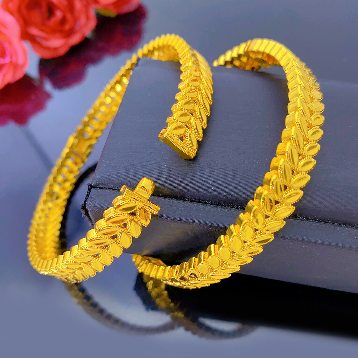 Renevo Xiaohongshu Same Style Vietnam Middle East Alluvial Gold Peacock Bracelet Dubai Bride Wedding Non-Fading Gold-Plated Bracelet