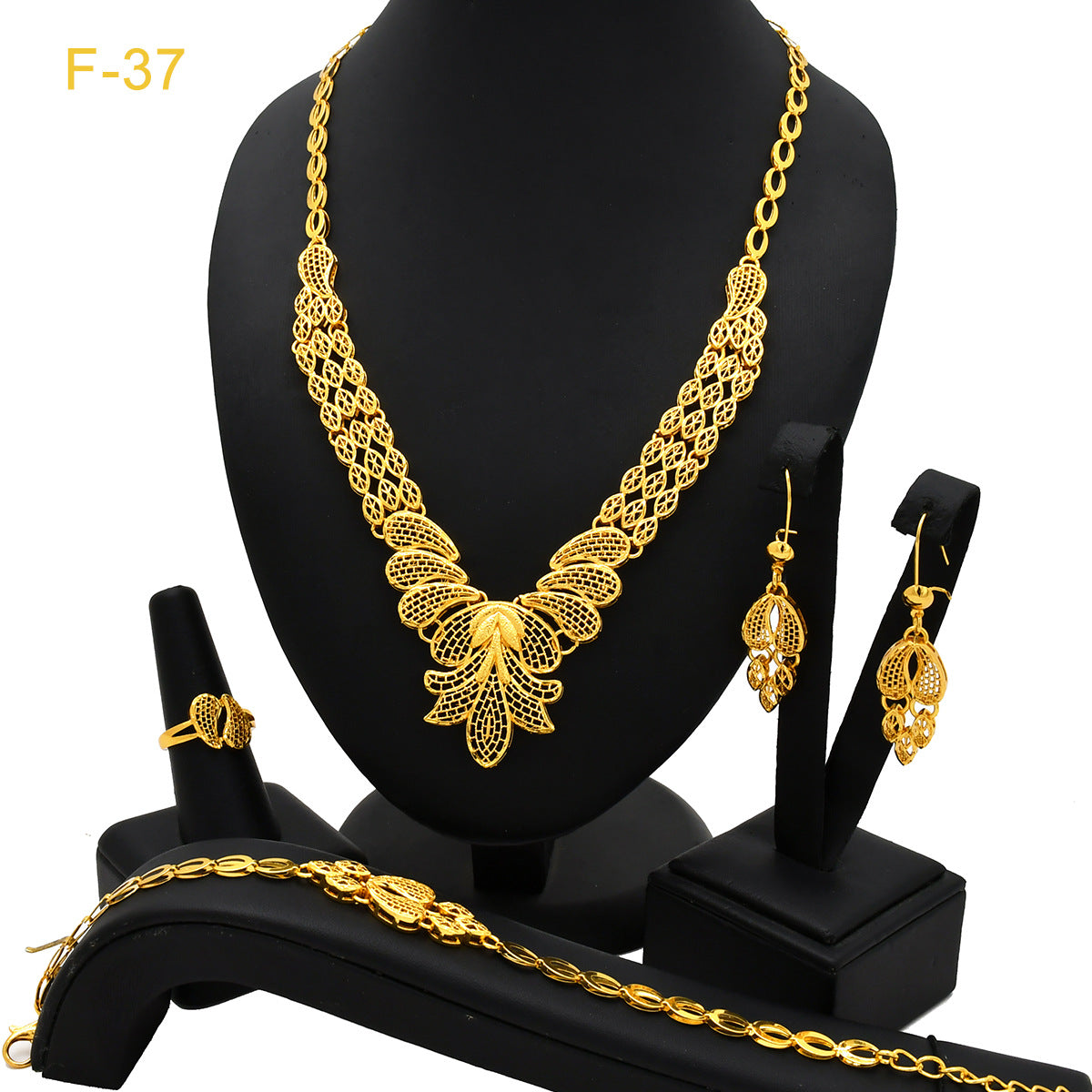 Renevo 2023 Hot Selling Dubai Copper-Plated Gold Long Necklace Earring Bracelet Ring Suit Jewelry Set Women's Jewelry