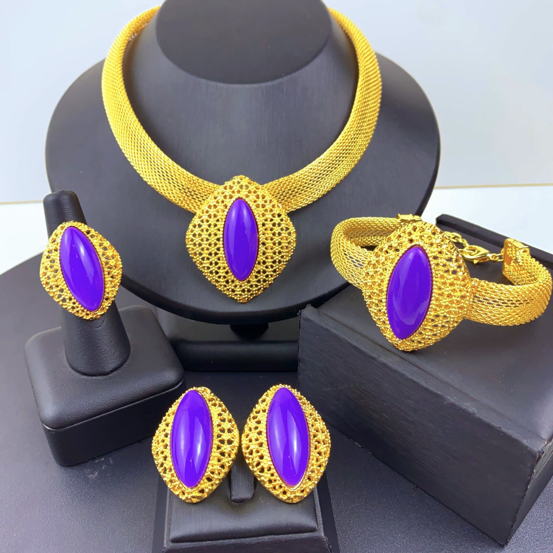 Renevo Supply Middle East 24K Gold Jewelry Suit African Women's Wedding Bride Necklace Ring Earring Bracelet Four-Piece Set