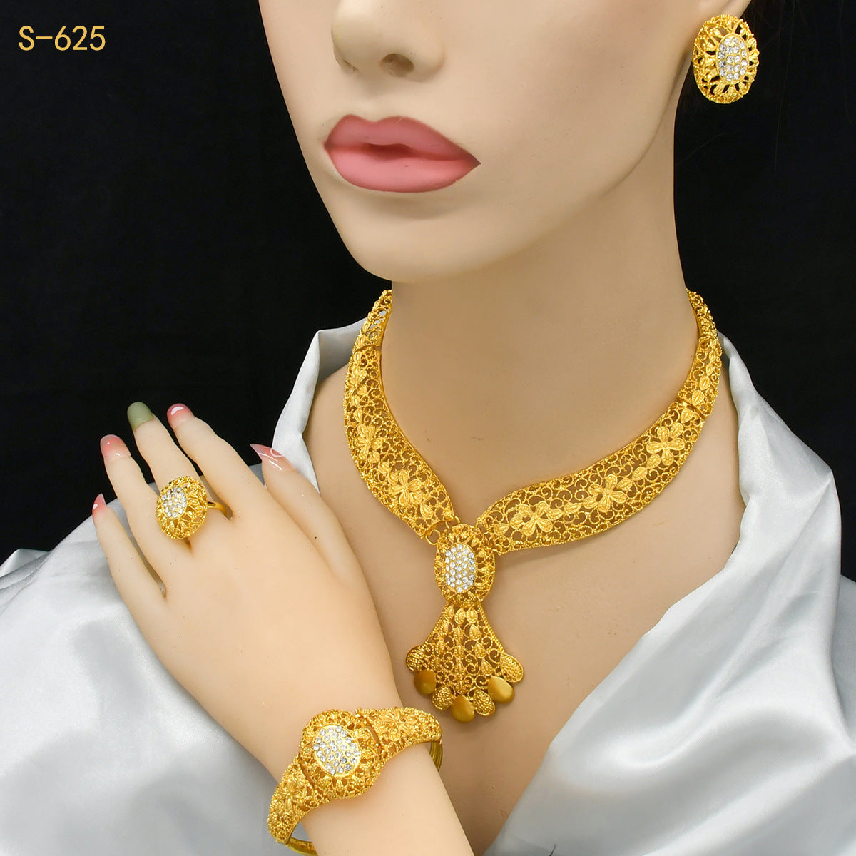 Renevo Nigeria Middle East Bride Gold-Plated Jewelry Suit Flower Exaggerated Long Necklace Ring Bracelet Earrings Four-Piece Set